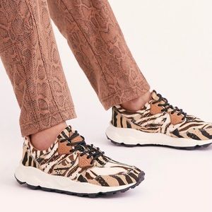 NEW FLOWER MOUNTAIN FREE PEOPLE LEOPARD SNEAKERS